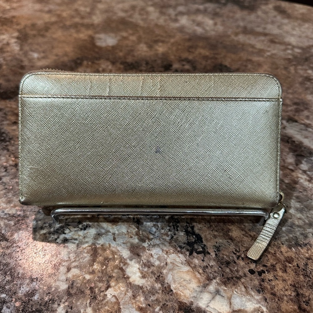Kate Spade Wallet - Picture 3 of 11